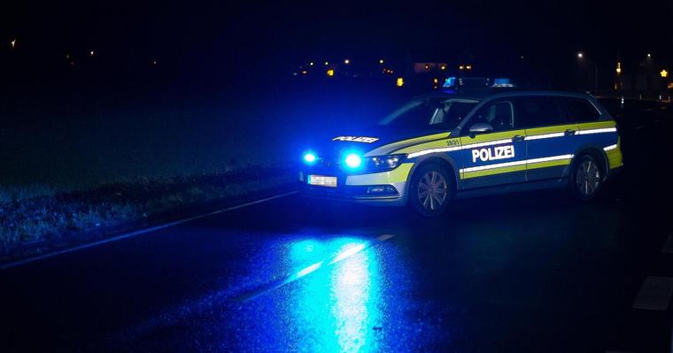 Polizei stoppt Fahrt in NRW 15-Jähriger chauffiert betrunkenen Vater