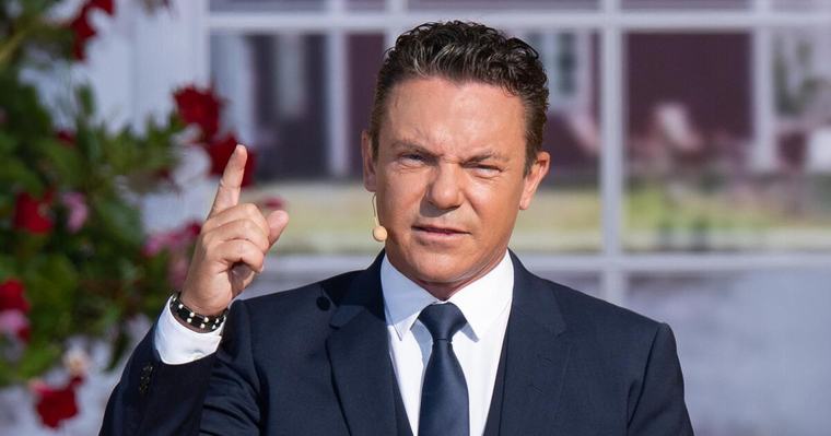 Wutrede auf Sektempfang Stefan Mross rechnet nach letzter "Immer wieder sonntags"-Show mit dem Sender ab