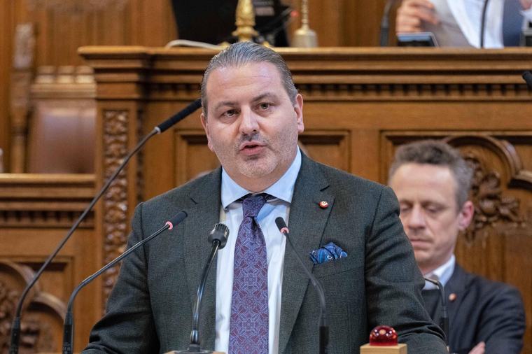 Diversion für Lugner nach Ermittlungen wegen Wiederbetätigung