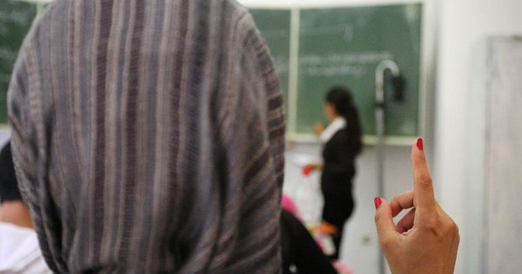 SPÖ-Politiker verteidigt Kinder-Kopftuch – und beruft sich auf islamisches Recht