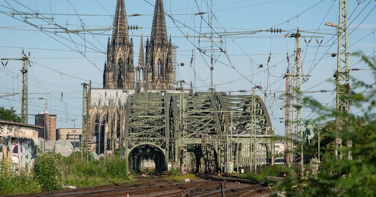 Neuer Sabotage-Alarm von Links? Anschlag auf Umspannwerk bei Köln