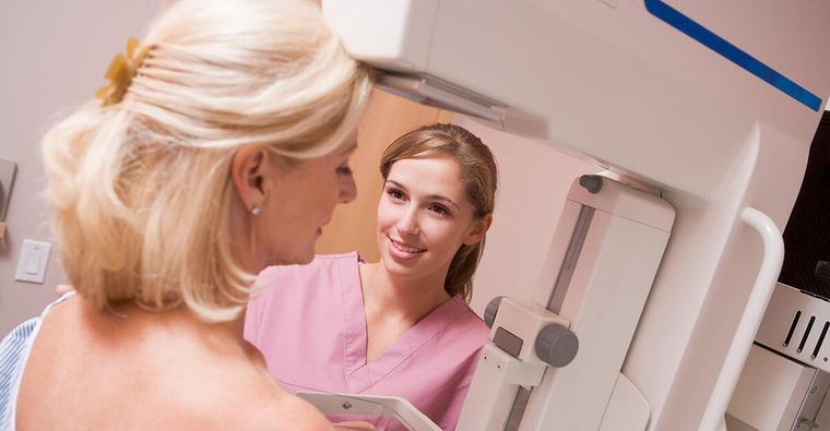 Nicht nur Brustkrebs: Mammografie erkennt auch Herz-Kreislauf-Erkrankungen