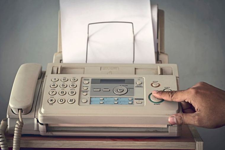 E-Mails verboten: FragDenStaat.at verschickt Infofreiheits-Anfragen wieder per Fax