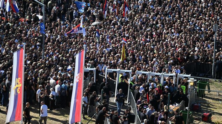 Mladić als „Held“