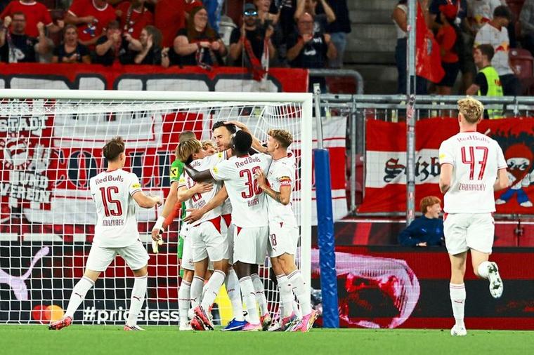 Salzburg zeigte Rapid beim 5:1 "die Grenzen auf" und "nimmt einen Riesenschwung mit"