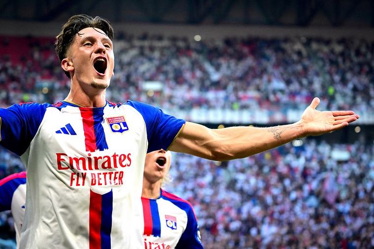 Bacher erzielt Premierentreffer für Lyon
